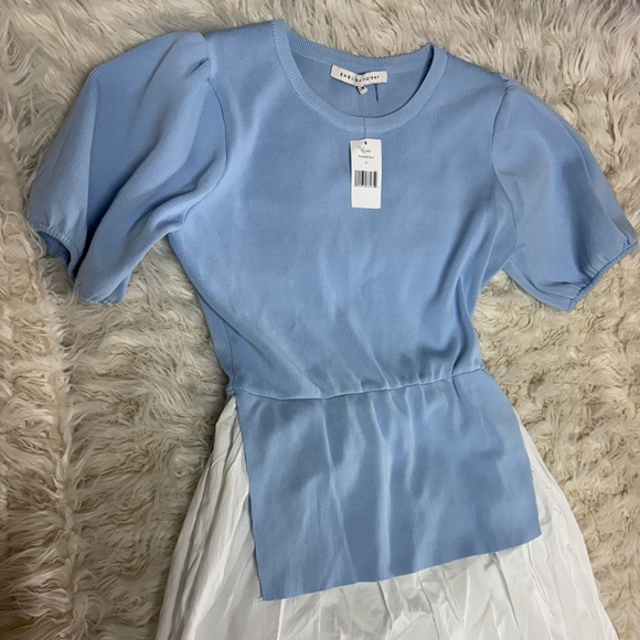 English Factory puff-sleeve Dress - Picture 3 of 9